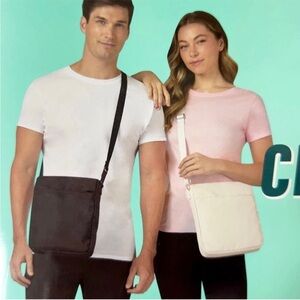 Unisex Classic Water Resistant Messenger Bag